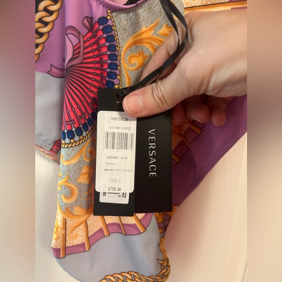 HOST PICK 🎉🎉Versace Ventagli One Piece Swim Suit NWT - Picture 6 of 7